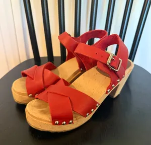 Mia Gertrude platform leather clogs size 36/6 thumbnail 4