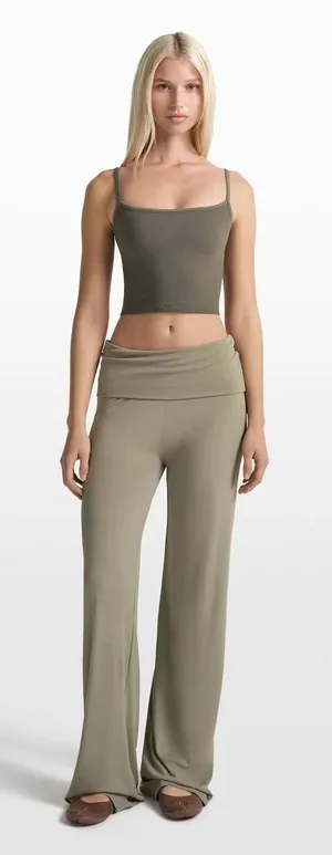 Skims ribbed seamless cami tank Color dusk oakmoss thumbnail 1