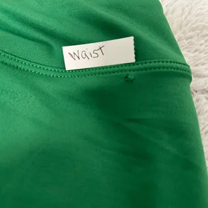 Ekouaer Kelly Green Athletic Skort New with flaw thumbnail 5