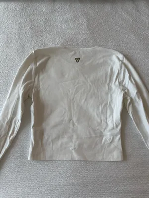 Cropped Butter Long Aritzia Crewneck Sleeve Shirt thumbnail 7