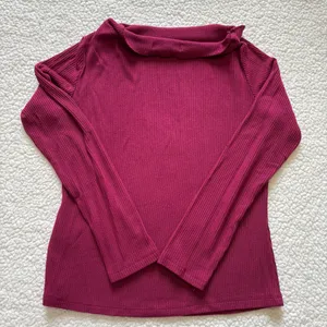 Banana Republic Fuchsia Draped Cowl Neck Ribbed Knit Top Fall Quiet Luxury cozy thumbnail 3