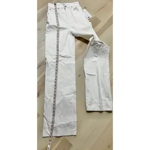 Juicy Couture NWT Women Size 24 White Denim Wide Leg Cuff High Rise Flare Jeans thumbnail 8