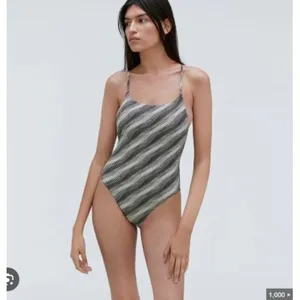 NWT Everlane Large Swimsuit The String One-Piece Flattering Bust Cups Tie to Fit thumbnail 11