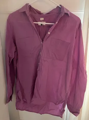 LOFT The Softened Shirt Pink Blouse Size M thumbnail 1