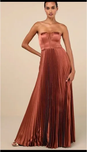LULU'S NWT Perfected Elegance Mauve Satin Pleated Strapless Maxi M thumbnail 1