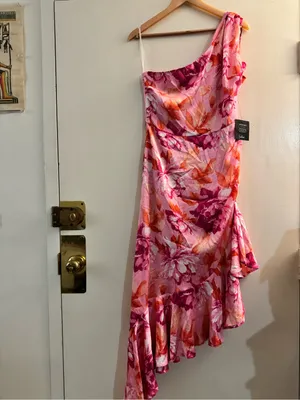 NWT Lulus Divinely Blooming Pink Multi Floral One-Shoulder Midi Dress Large thumbnail 3