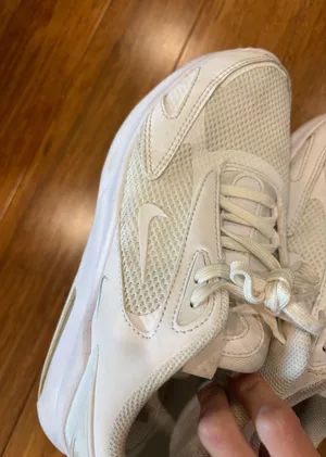 Nike air shoes  thumbnail 2