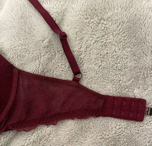 Victoria's Secret Very Sexy Pushup Bra thumbnail 3