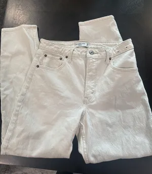 Abercrombie & Fitch Off-White Mom Jeans curvy love thumbnail 1