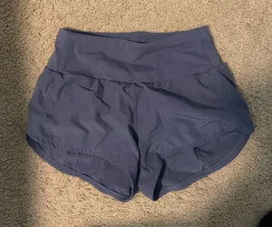 Amazon Shorts thumbnail 1