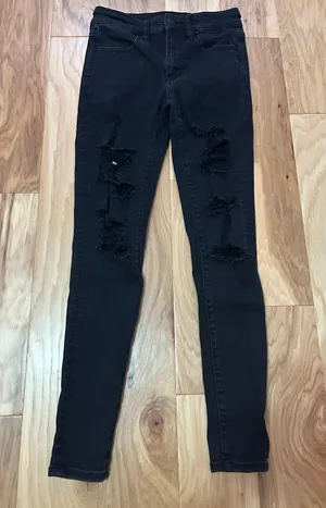 Skinny Black Jeans thumbnail 1