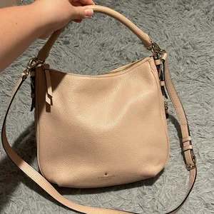 Great Condition,  crossbody purse thumbnail 2
