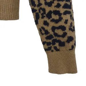 Old Navy SoSoft Cheetah Cardigan Sweater Womens S Brown Cropped Animal Retro thumbnail 5