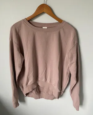 H&M Crewneck thumbnail 1