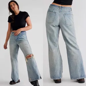 Free People CRVY Misfit Flare Denim Jeans Blue Size 30 thumbnail 2