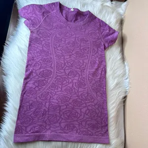 Lululemon Swiftly Tech Short Sleeve Crew Heathered Regal Plum Size 6 thumbnail 12