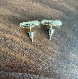 Kendra Scott earrings  thumbnail 2