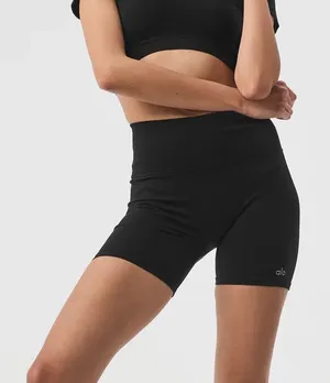 Alo Yoga 5” Ribbed Favorite Short Black thumbnail 1