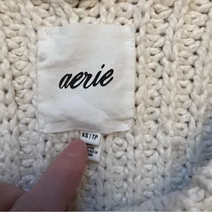Aerie Oversized Chunky‎ Knit Cream Sweater Women’s XS-M Cozy Pullover Christmas thumbnail 4