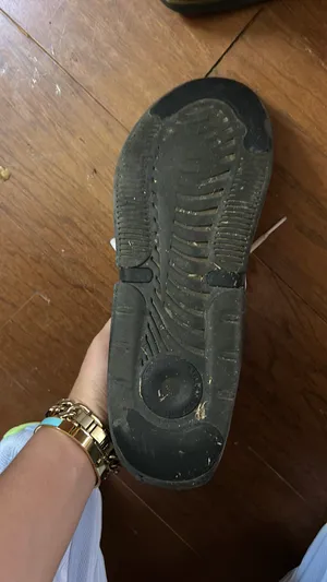 Nike Shoes thumbnail 3