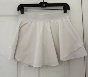 lululemon athletica Court Rival White tennis skirt thumbnail 1