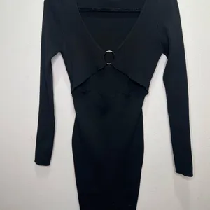 Pretty little thing black ribbed‎ knitted long sleeve Cut-Out Dress size M thumbnail 7