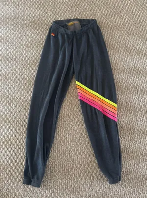 Sweatpants thumbnail 1
