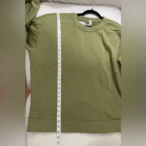 Lululemon Perfectly Oversized Crew Pullover Bronze Green Size 14 thumbnail 9