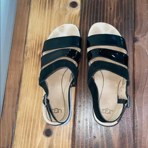 UGG® Women's Braelynn Strappy Sandals Size 6.5 thumbnail 8