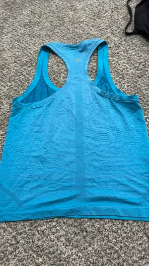 Lululemon Tank Top thumbnail 3