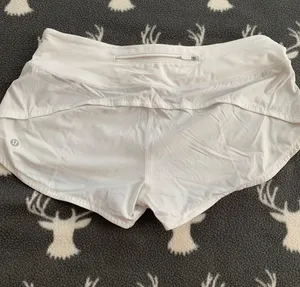 Lululemon Speed Up High Rise 4” Shorts Size 6 thumbnail 2