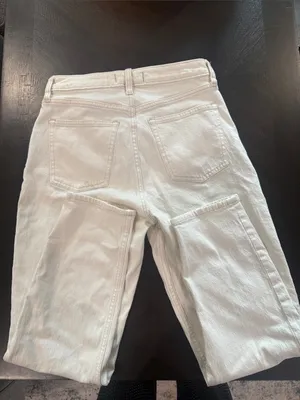 Abercrombie & Fitch Off-White Mom Jeans curvy love thumbnail 4