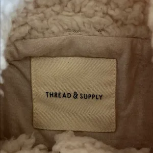 Thread & Supply Cream Sherpa Jacket Size M thumbnail 2