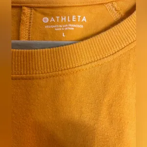 Athleta Women’s Sweatshirt in Yellow and Cream thumbnail 2