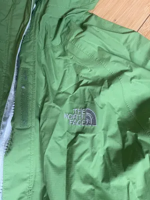 The North Face Green Rainjacket thumbnail 2