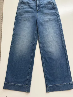 Ann Taylor The Trouser Wide Legged Jeans Size 4 thumbnail 4