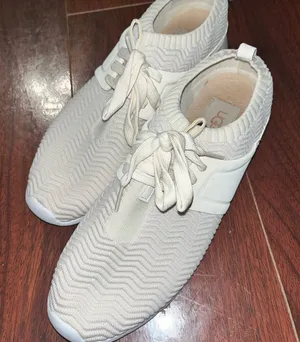 Ugg treadlite shoes thumbnail 1