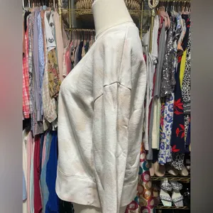 Madewell Tie-Dye Crop Crewneck Sweatshirt in Ashen Silver - Size Medium . thumbnail 5