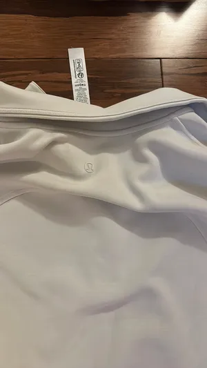 Lululemon Pullover thumbnail 3