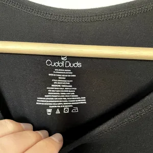 CuddlDuds‎ black long sleeved shirt thumbholes women's size medium modal spandex thumbnail 3