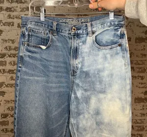 American Eagle | women mom jean bleach washed denim thumbnail 1