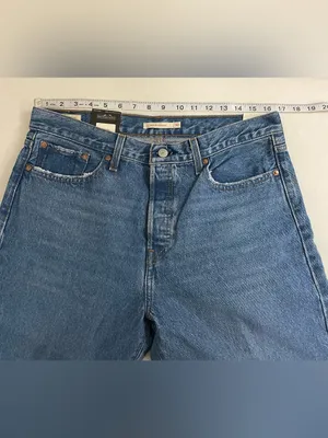 Levi’s NWT Wedgie Straight Leg High-Rise Jeans in Blue Size 32 thumbnail 8