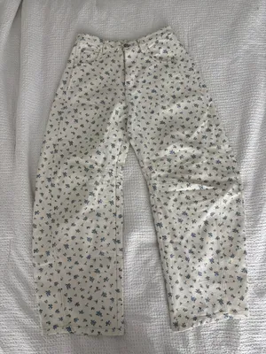 White And Blue Floral Barrel Jeans thumbnail 1