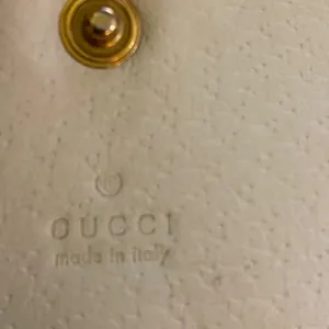 Gucci Bee Cream Queen Margaret GG Leather Folding Wallet thumbnail 10