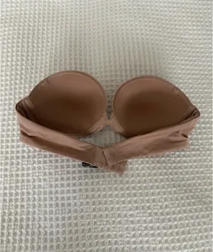 Victoria's Secret Nude Strapless Push-Up Bra thumbnail 2