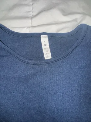 Lululemon Long Sleeve thumbnail 4