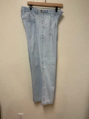 AMERICAN EAGLE Wide Leg Light Wash Jeans thumbnail 9
