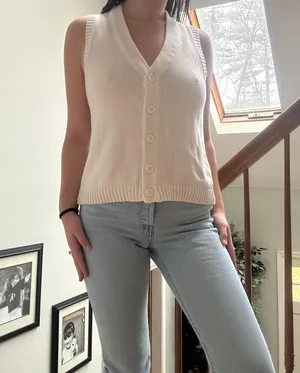 Brandy Melville White Sweater Vest thumbnail 1