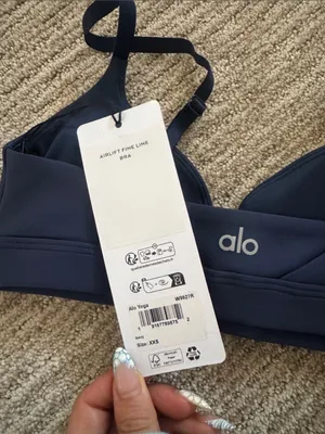 ALO Yoga FINE LINE BRA IN Navy thumbnail 3