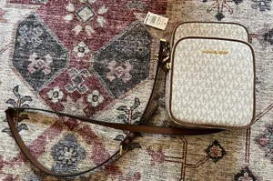 Michael Kors Crossbody Bag thumbnail 1